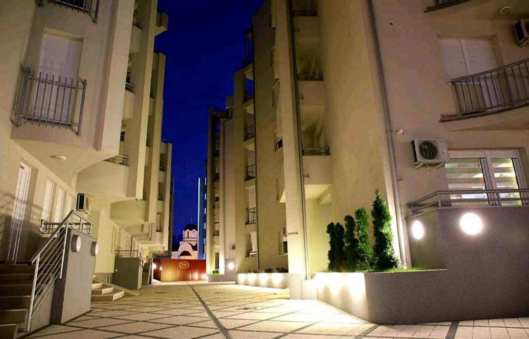 Royalwings Apartman Jagodina Luaran gambar